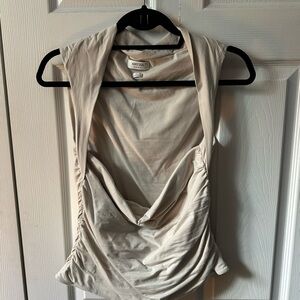 Aritzia Casual Flourish Top